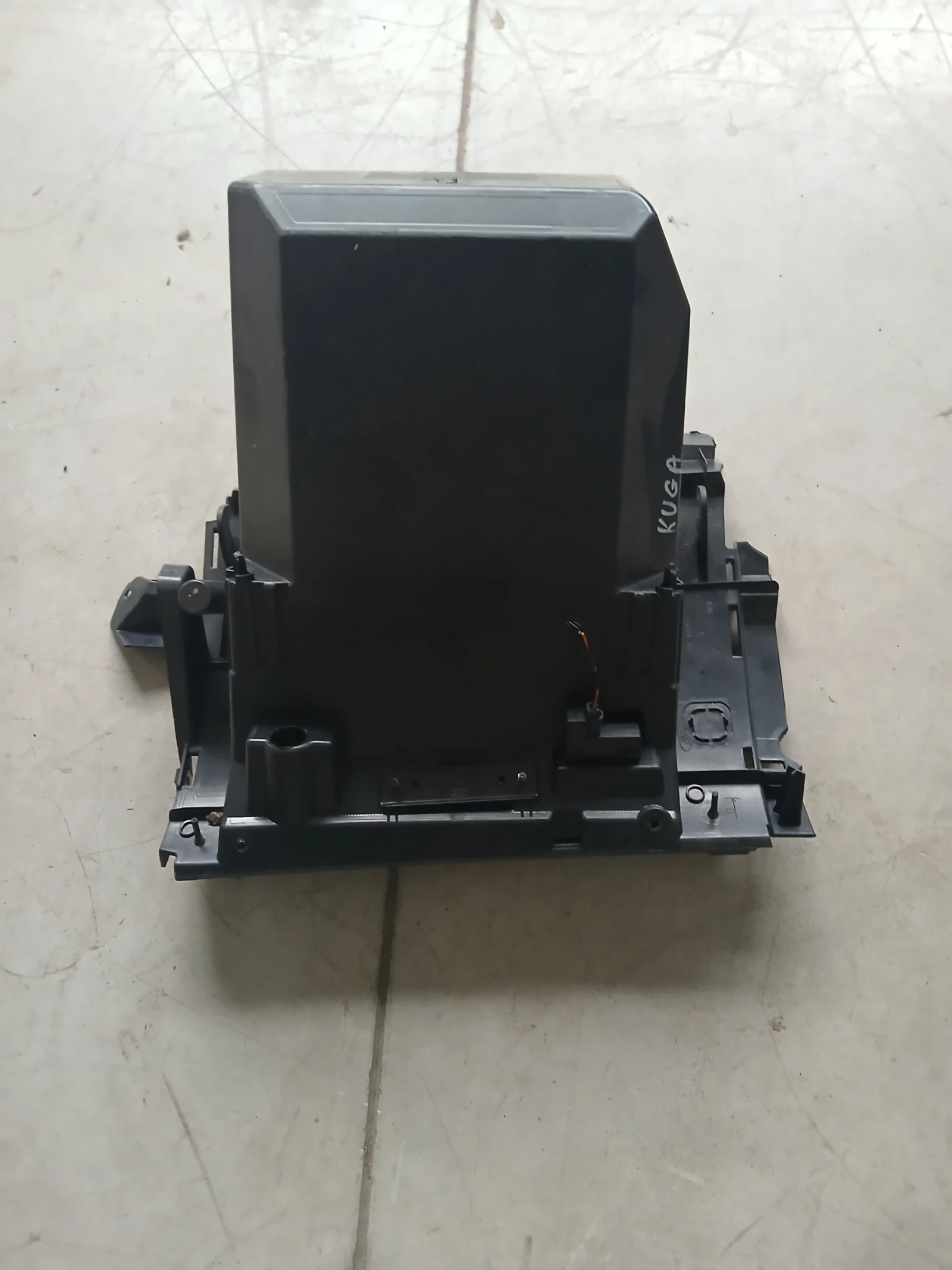 Жабка Ford Kuga 2010г , снимка 2 - Части - 56677247