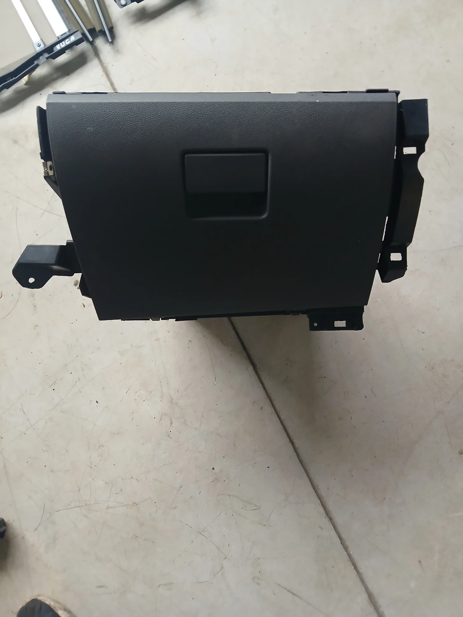 Жабка Ford Kuga 2010г , снимка 3 - Части - 56677247