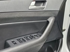Hyundai Sonata 2.0 Smart, снимка 14