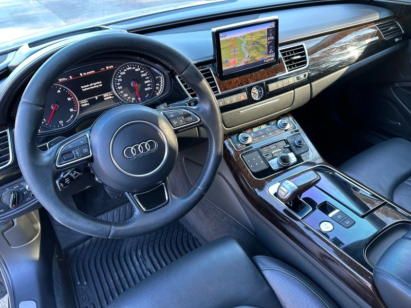 Audi A8 Long* 4.2TDI* Matrix* Quattro, снимка 16 - Автомобили и джипове - 45932515