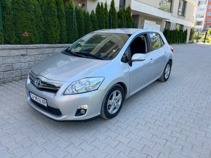 Toyota Auris 1.8 Hybrid LPG, снимка 1 - Автомобили и джипове - 46942429