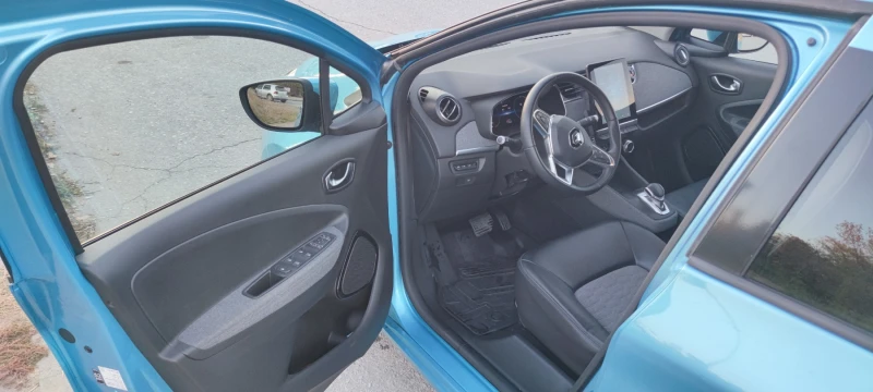 Renault Zoe R135 52kW СПЕШНО Intens CCS ГАРАНЦИОНЕН, снимка 5 - Автомобили и джипове - 47762281