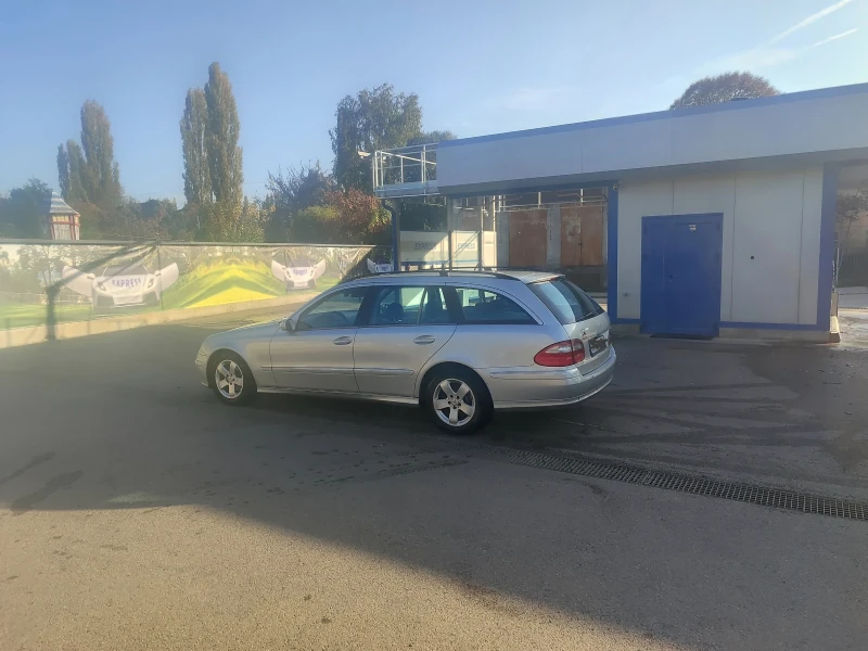 Mercedes-Benz E 270, снимка 2 - Автомобили и джипове - 47837401