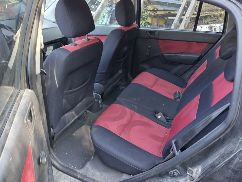 Hyundai Getz, снимка 6 - Автомобили и джипове - 47916646