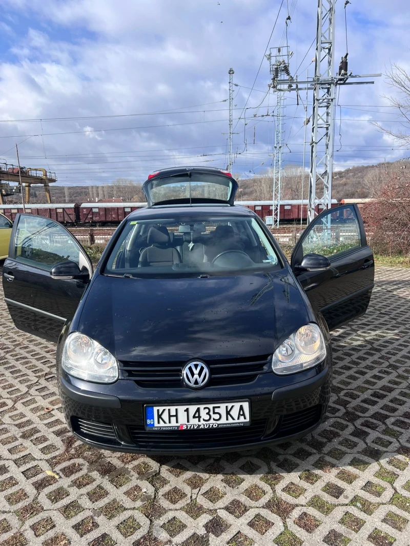 VW Golf, снимка 2 - Автомобили и джипове - 48076501