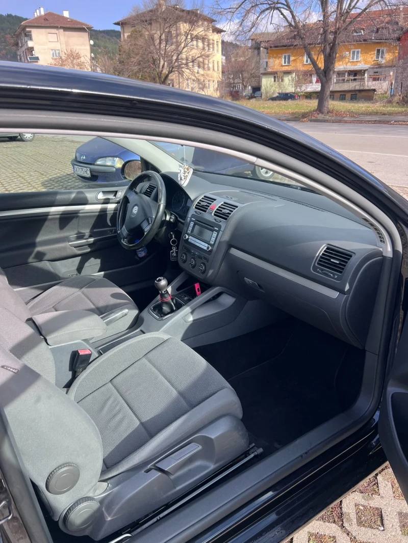 VW Golf, снимка 10 - Автомобили и джипове - 48076501