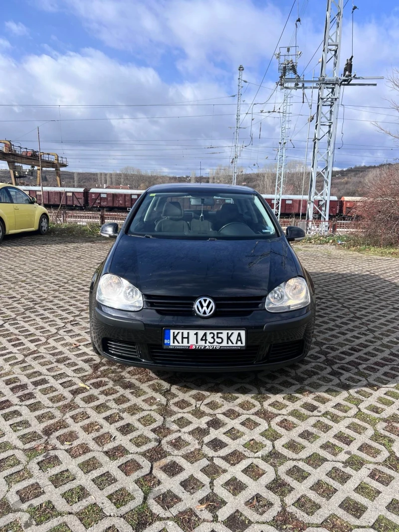 VW Golf, снимка 1 - Автомобили и джипове - 48076501