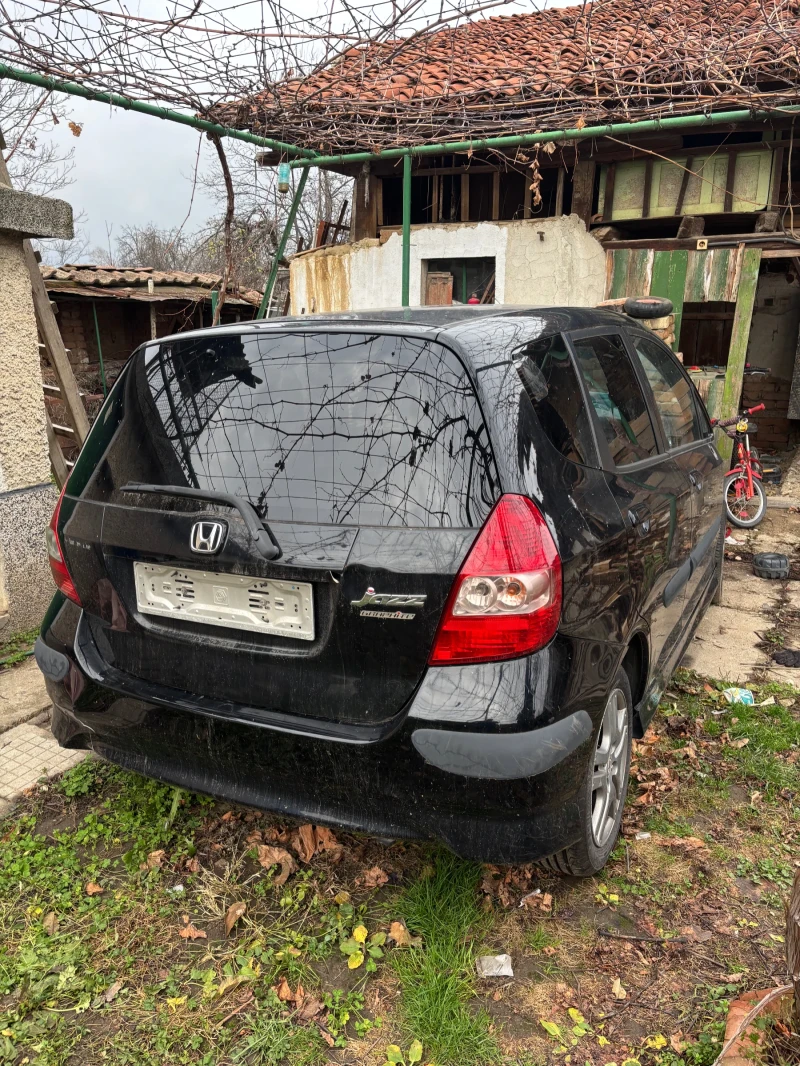 Honda Jazz, снимка 2 - Автомобили и джипове - 48293218