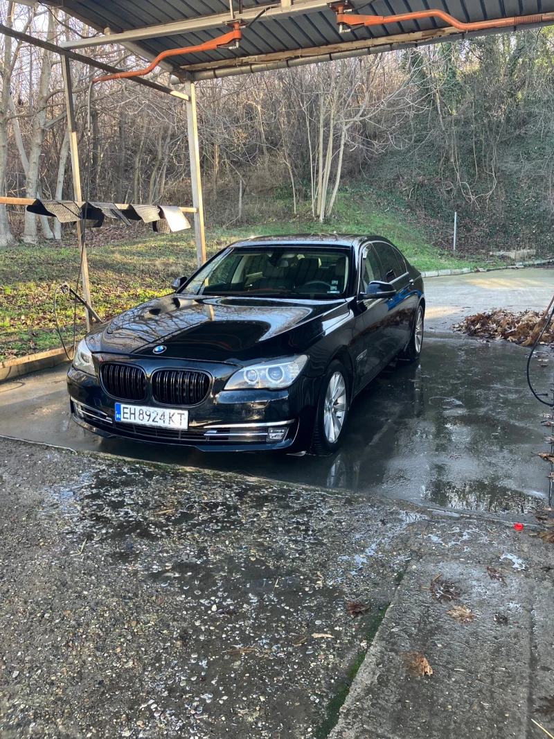 BMW 740, снимка 1 - Автомобили и джипове - 48404532