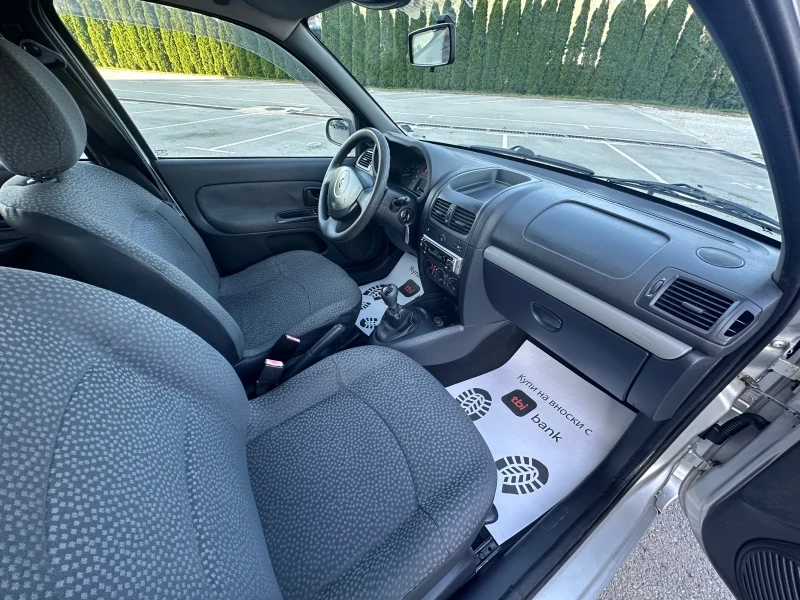 Renault Clio 1.2i GAZ - КЛИМАТИК, снимка 10 - Автомобили и джипове - 51372582