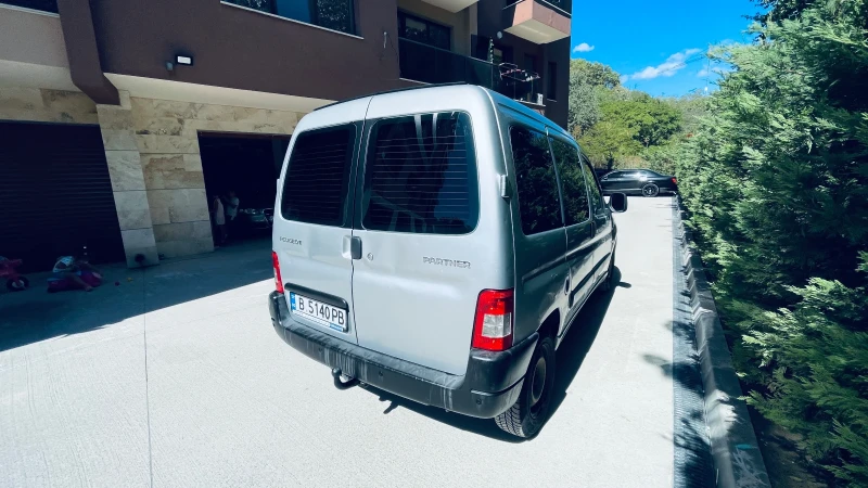 Peugeot Partner 1.6HDI 7 seets , снимка 2 - Автомобили и джипове - 52432351
