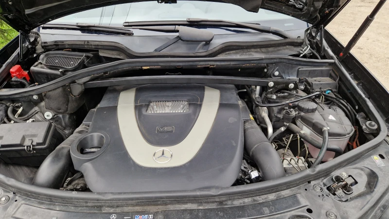 Mercedes-Benz GL 550, снимка 11 - Автомобили и джипове - 52507779