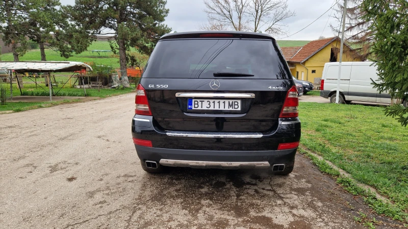 Mercedes-Benz GL 550, снимка 4 - Автомобили и джипове - 52507779