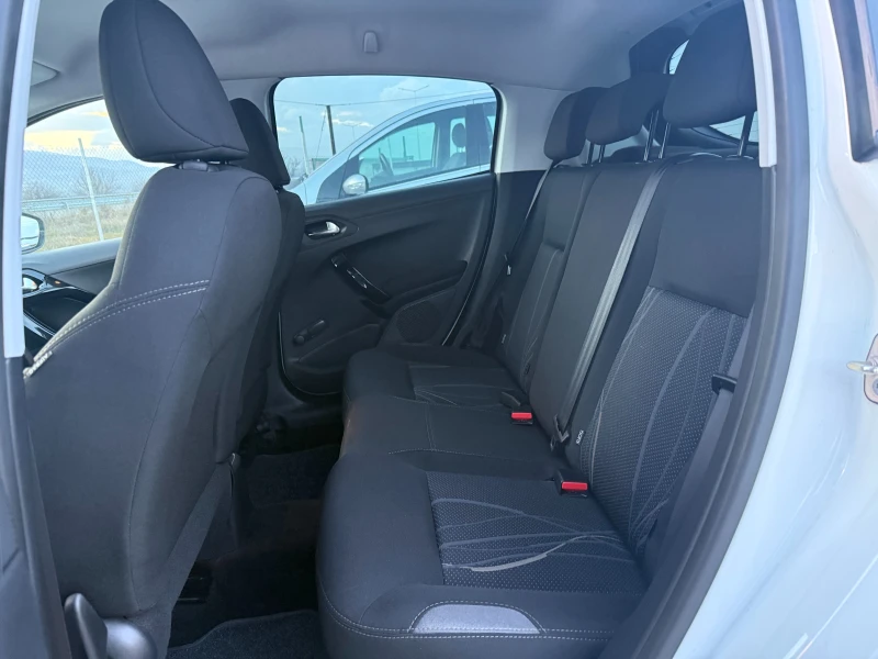 Peugeot 208 1.4vti ГАЗ ТОП СЪСТОЯНИЕ , снимка 12 - Автомобили и джипове - 52852250