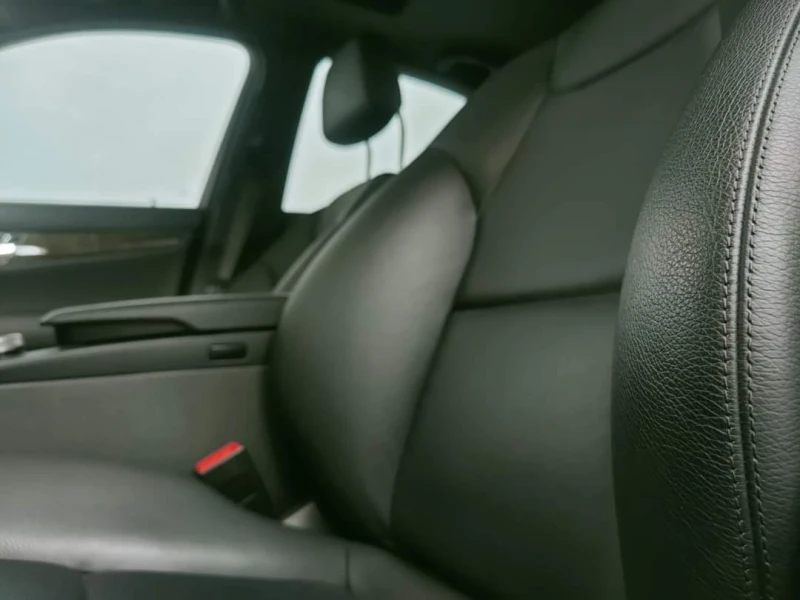 Mercedes-Benz C 300, снимка 12 - Автомобили и джипове - 52869376