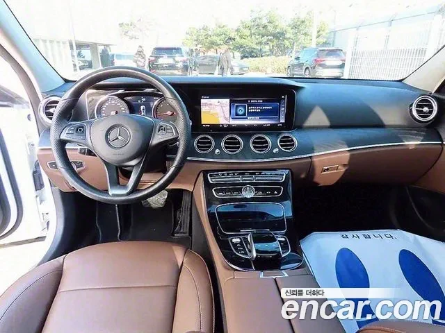 Mercedes-Benz E 220 E Class W213 E220D 4MATIC Avantgarde - изображение 7