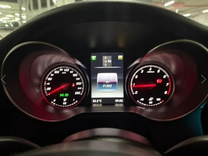 Mercedes-Benz C 200, снимка 9 - Автомобили и джипове - 55884770