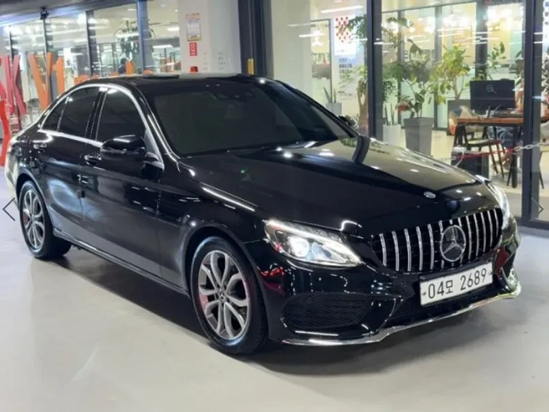 Mercedes-Benz C 200, снимка 2 - Автомобили и джипове - 55884770