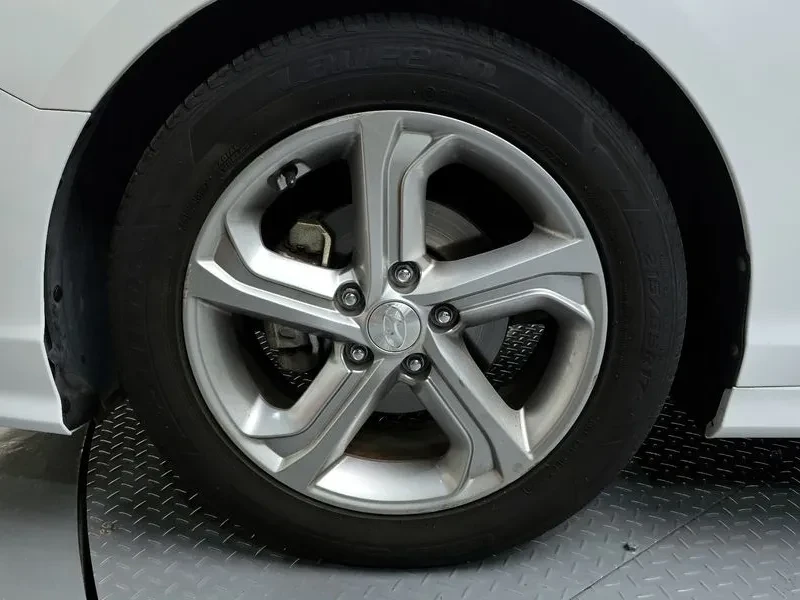 Hyundai Sonata 2.0 Smart, снимка 5 - Автомобили и джипове - 55949802