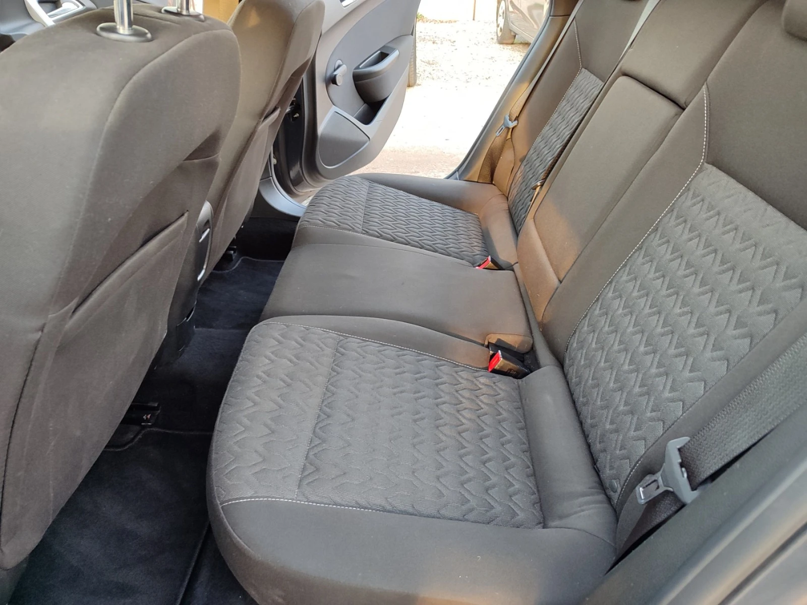 Opel Astra 1.4i Active | Mobile.bg — изображение 11