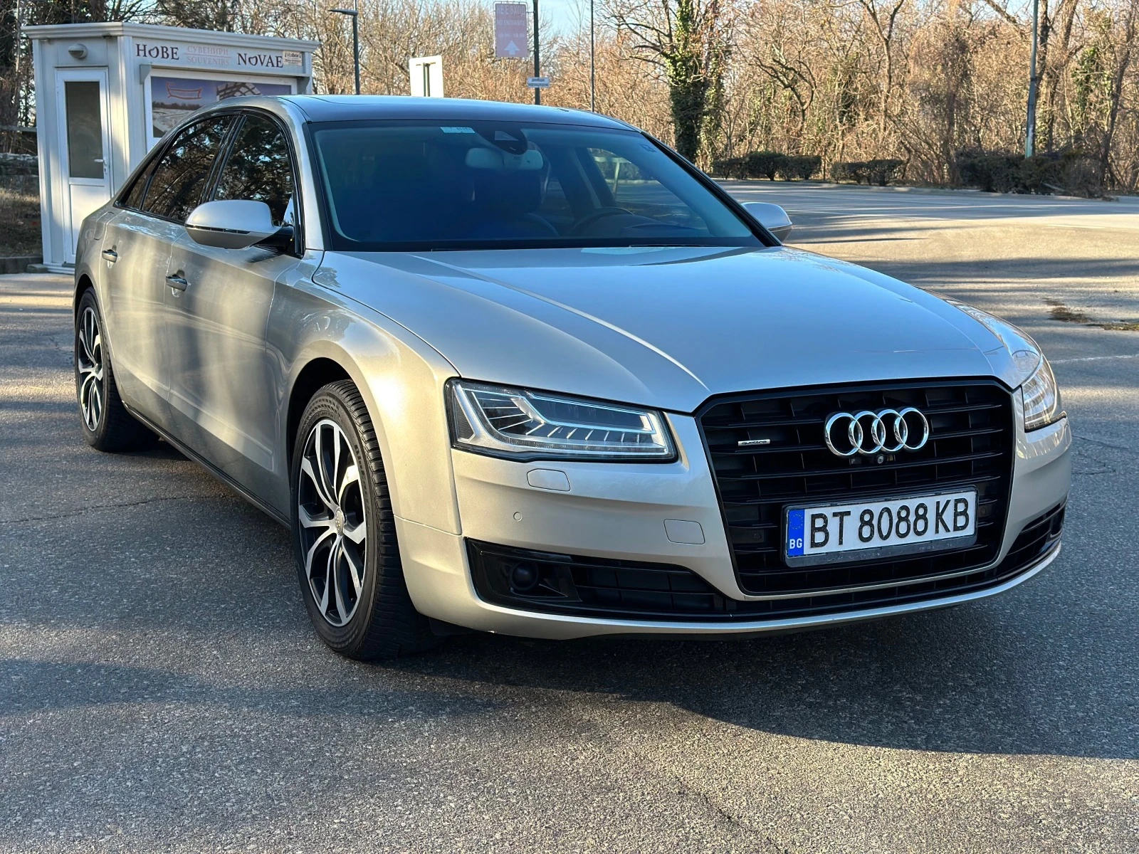 Audi A8 Long* 4.2TDI* Matrix* Quattro - изображение 7