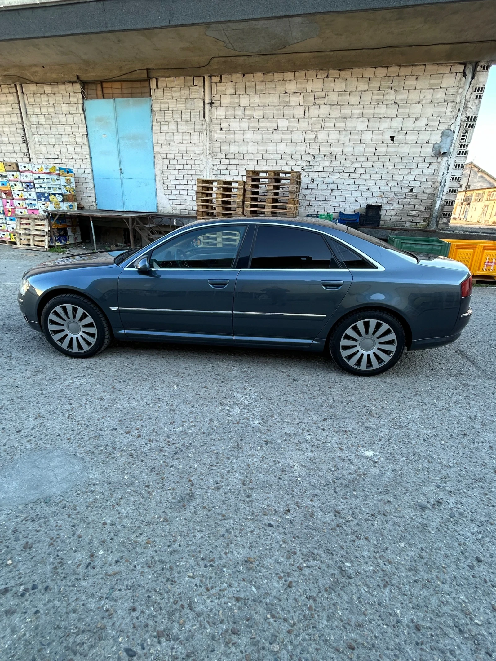 Audi A8 4.2 TDI - изображение 4