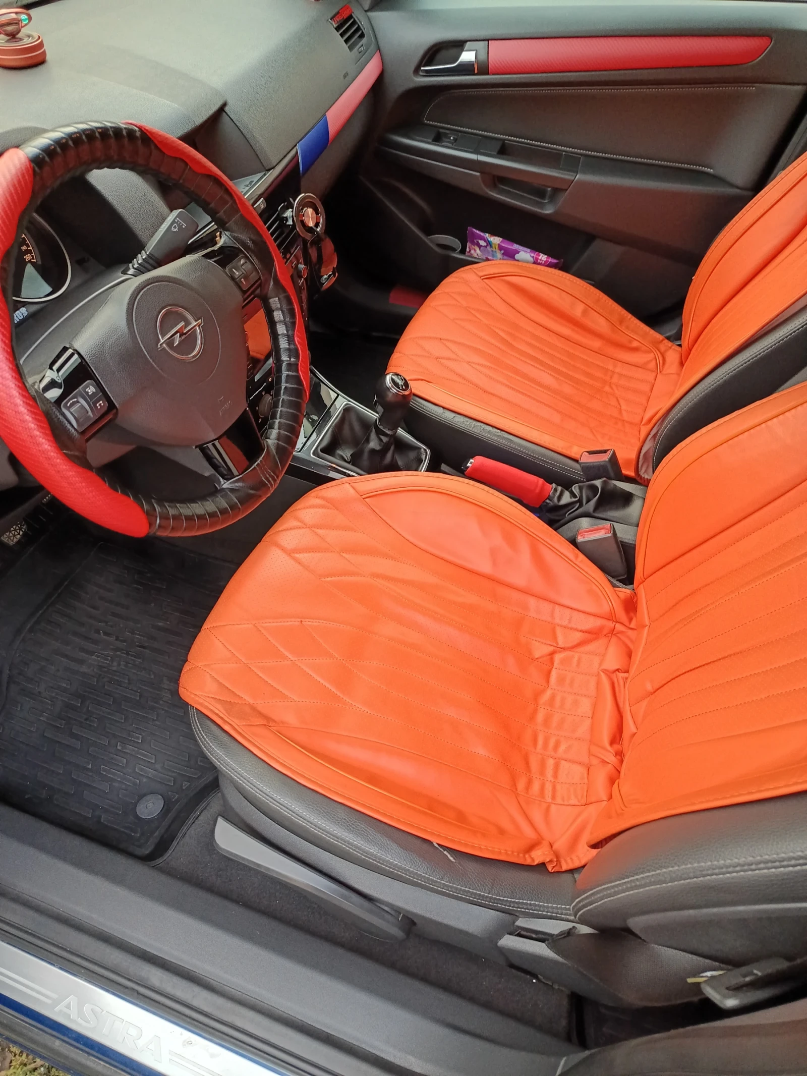Opel Astra, снимка 9 - Автомобили и джипове - 55840590