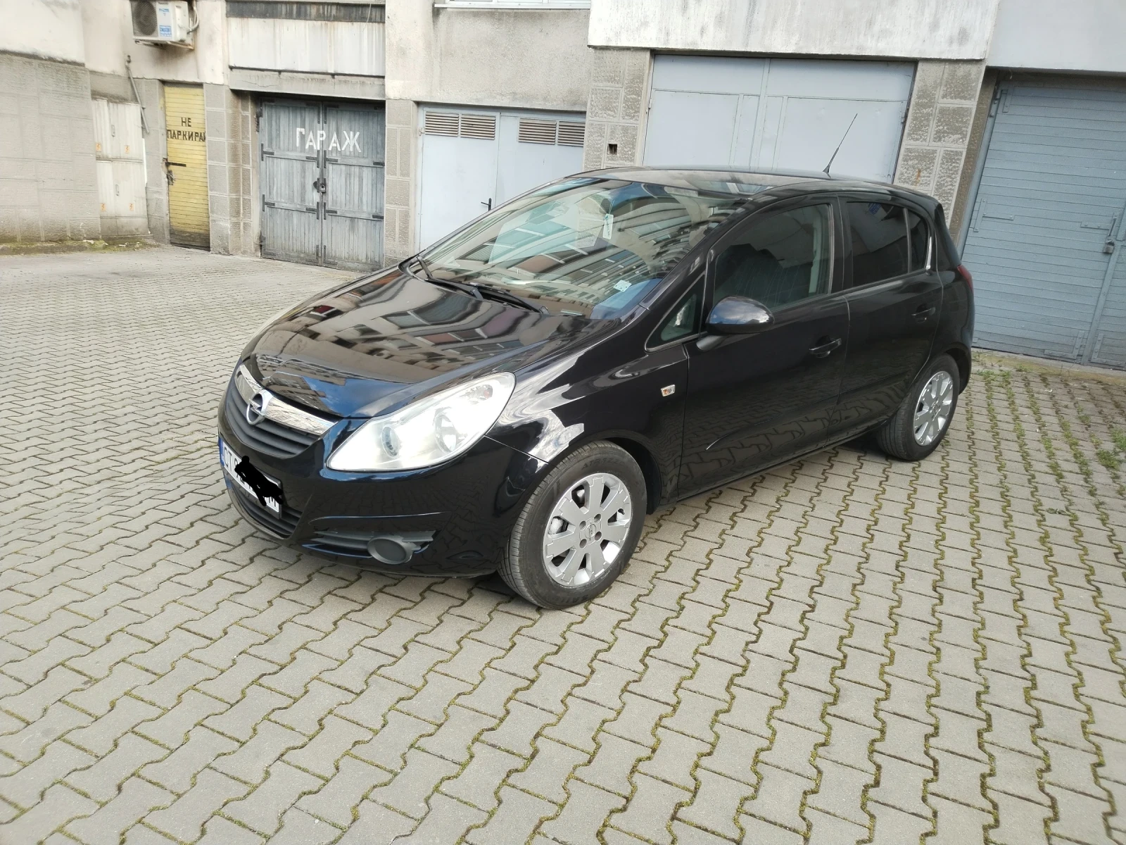 Opel Corsa 1, 2i - изображение 2
