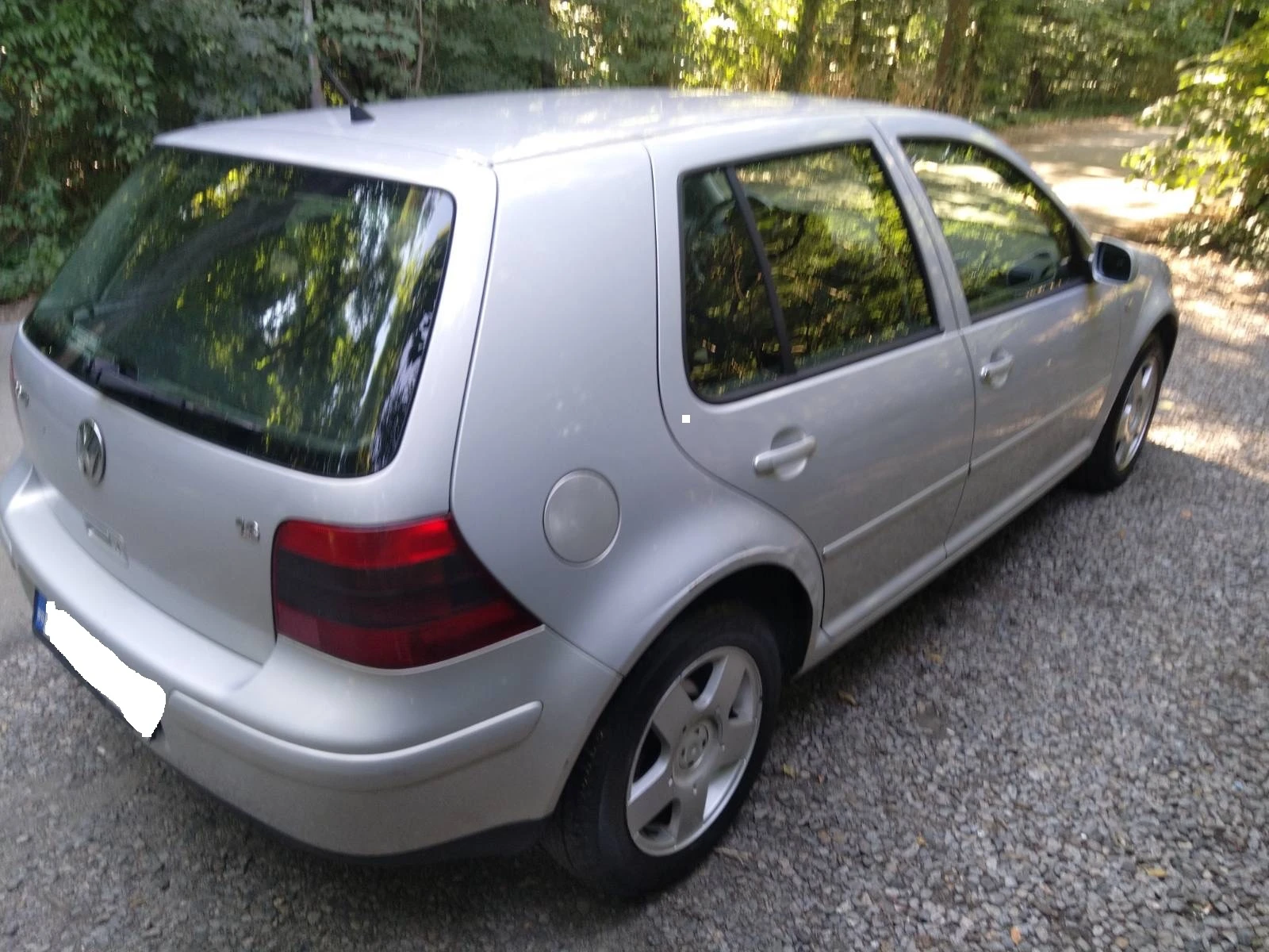 VW Golf 1.6 - изображение 6