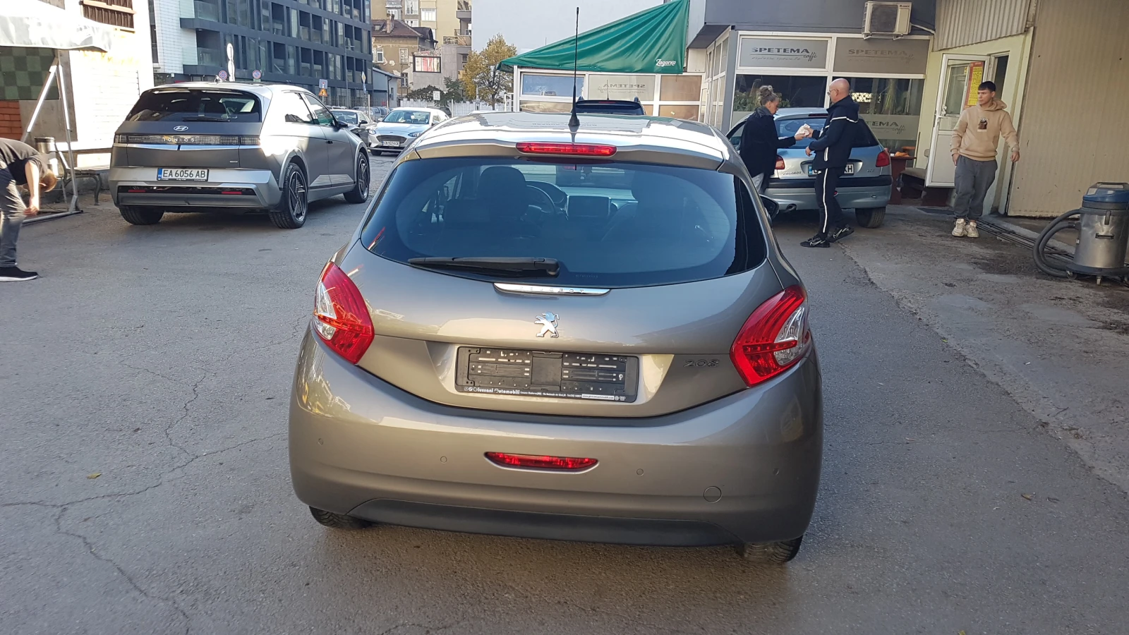 Peugeot 208 1, 4HDI KATO HOBA - изображение 4