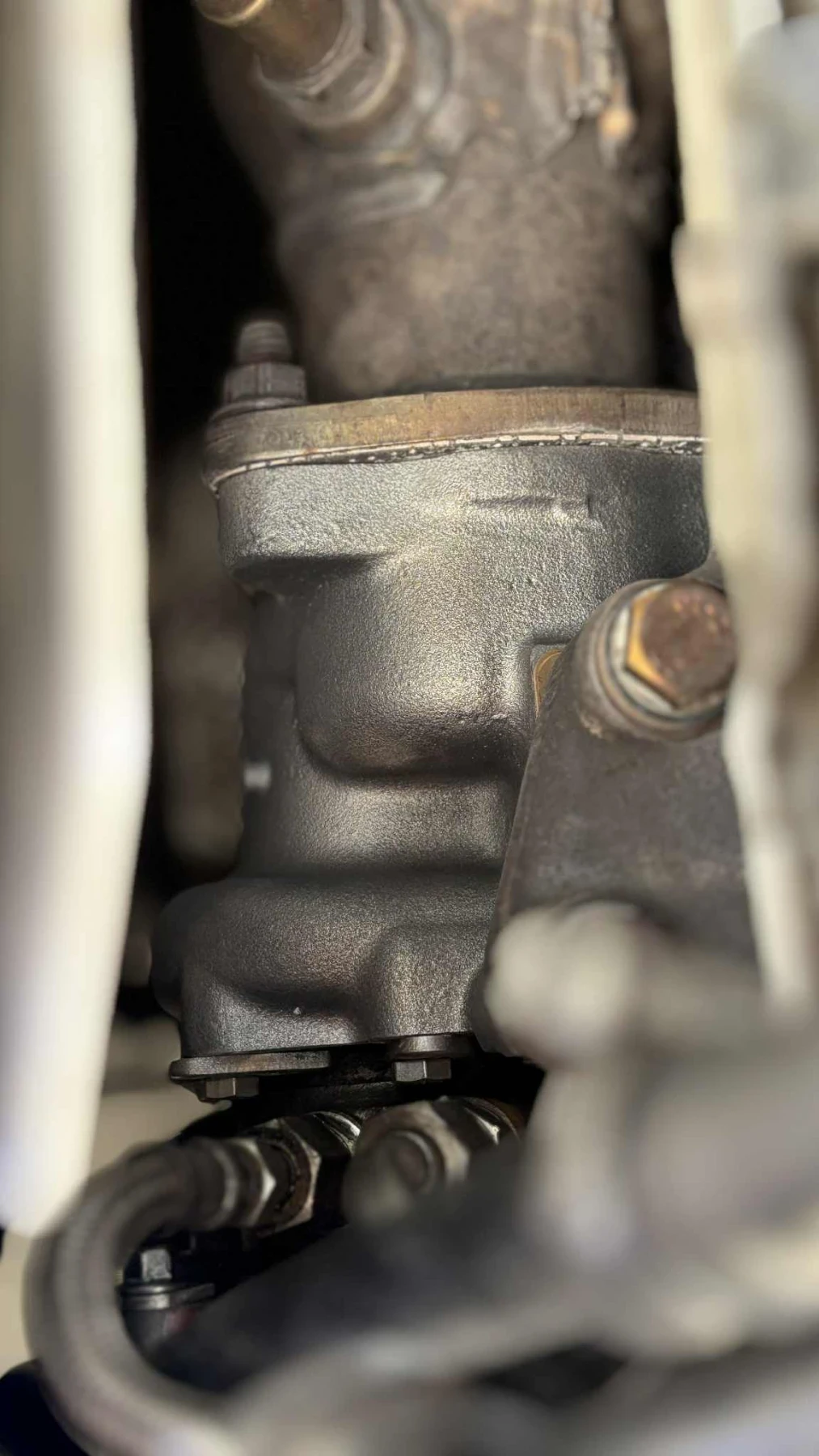 Audi A4 1.8 Turbo  | Mobile.bg   6