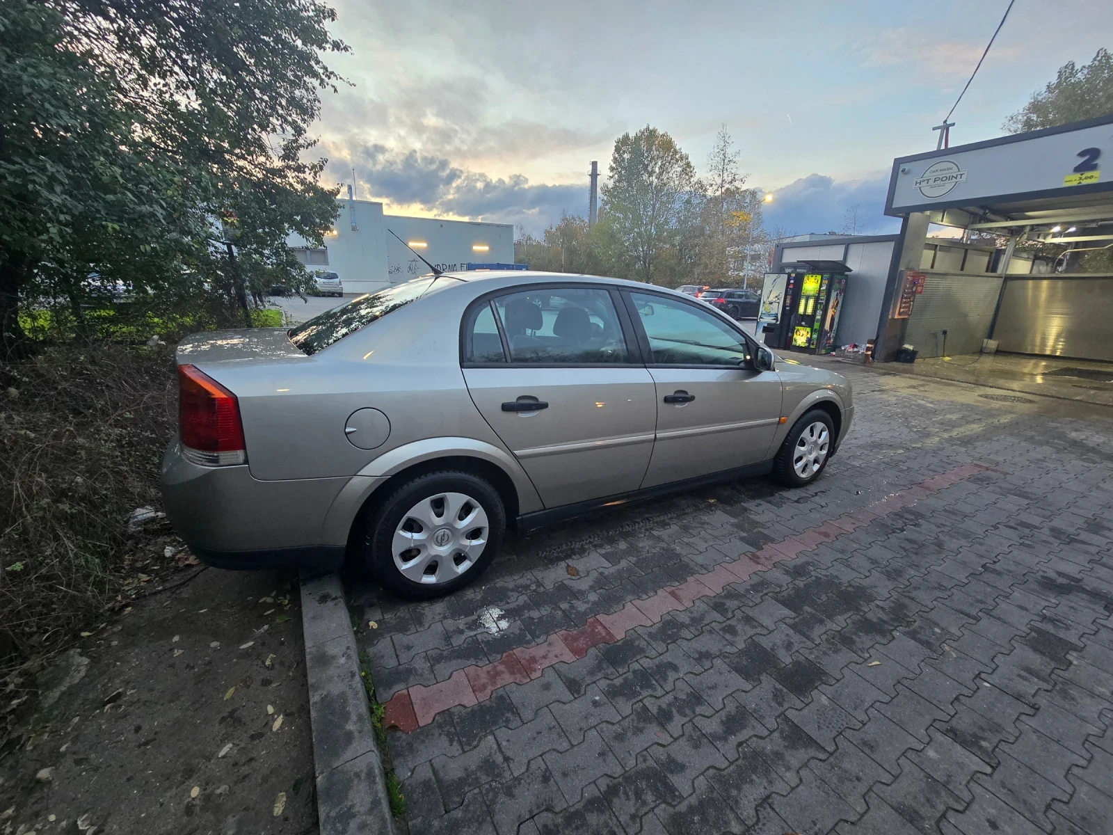 Opel Vectra 2.2 dti - изображение 2