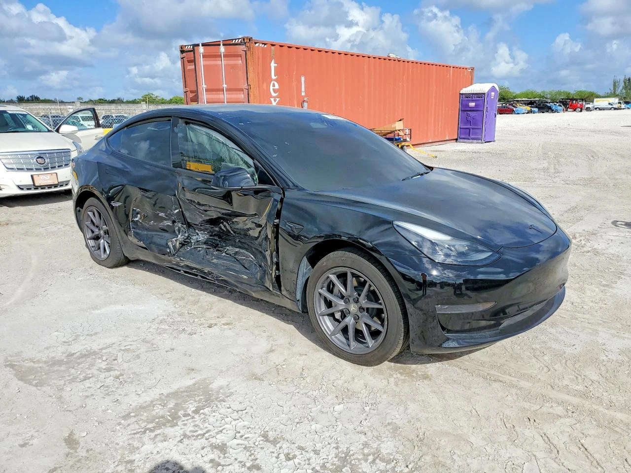 Tesla Model 3 RWD, снимка 4 - Автомобили и джипове - 54210412
