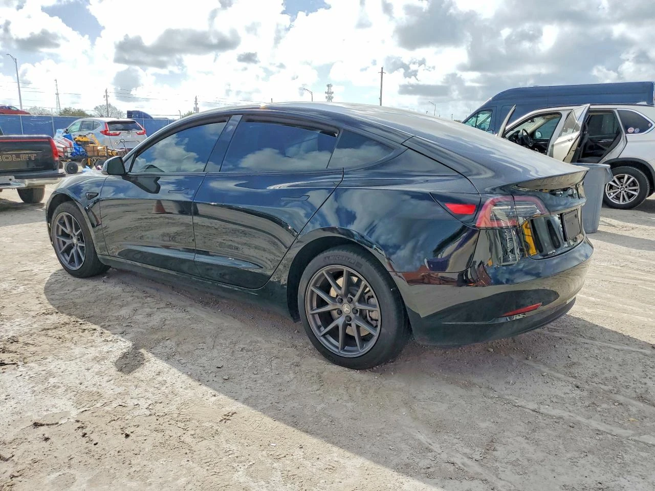 Tesla Model 3 RWD, снимка 2 - Автомобили и джипове - 54210412