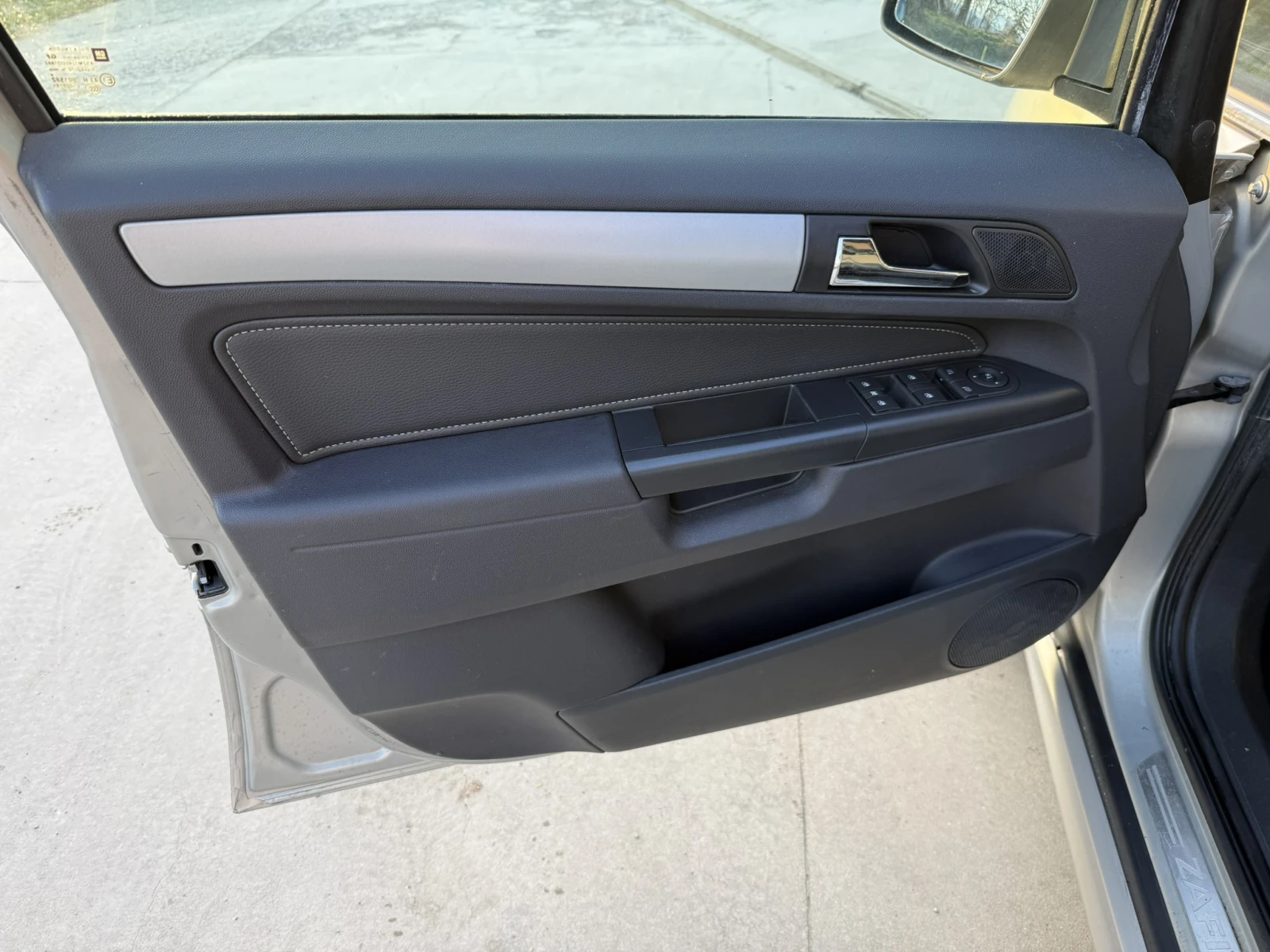 Opel Zafira 1.6i ����� 150�� 6�� TURBO COSMO 7-����� | Mobile.bg � ����������� 15