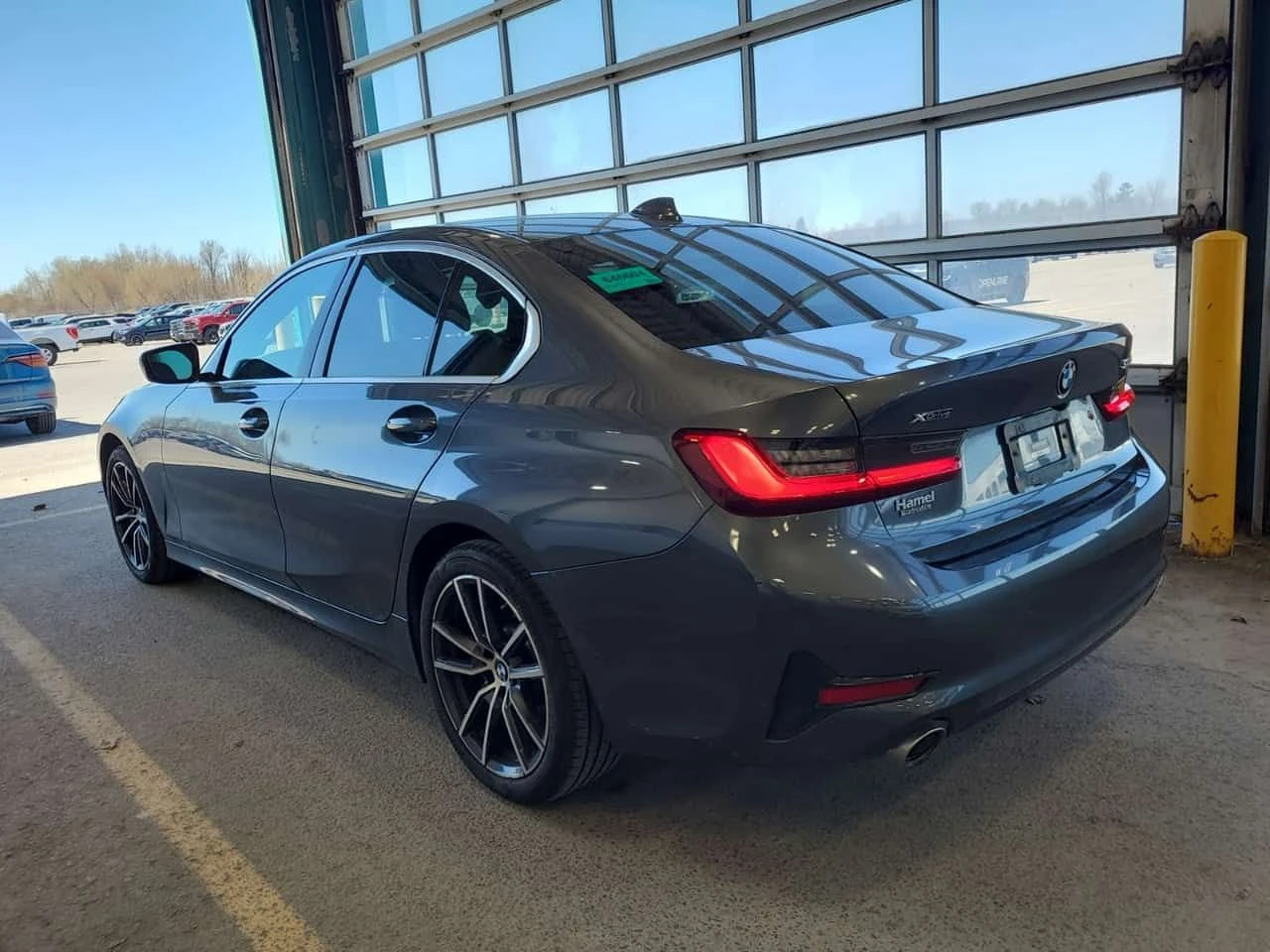 BMW 330 * XDRIVE * CARFAX * 1 ���������� * 2 ����� *  | Mobile.bg � ����������� 4