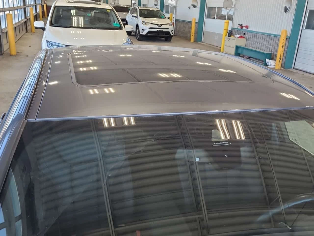 BMW 330 * XDRIVE * CARFAX * 1 ���������� * 2 ����� *  | Mobile.bg � ����������� 7