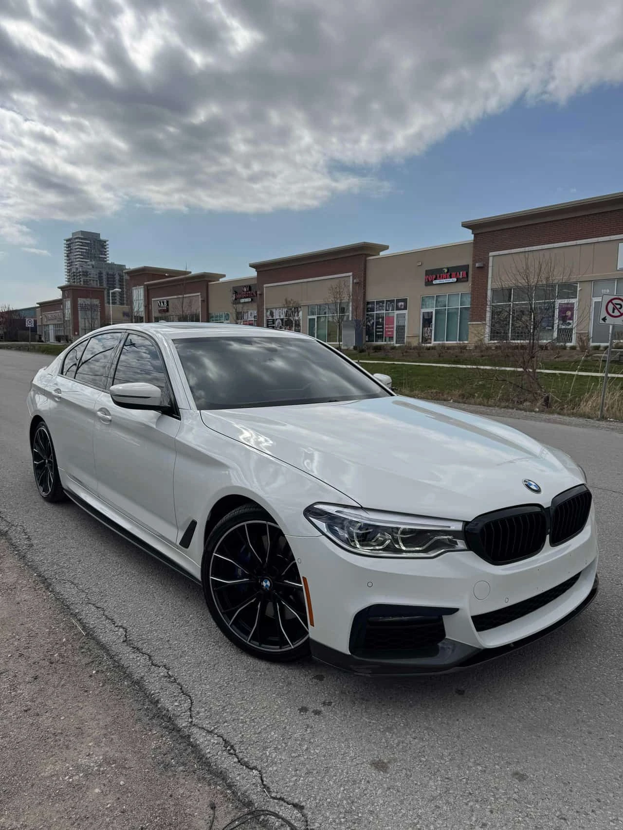 BMW 540 xDrive M SPORT CARBON/Stage 2/ШИБИДАХ, снимка 4 - Автомобили и джипове - 54436958