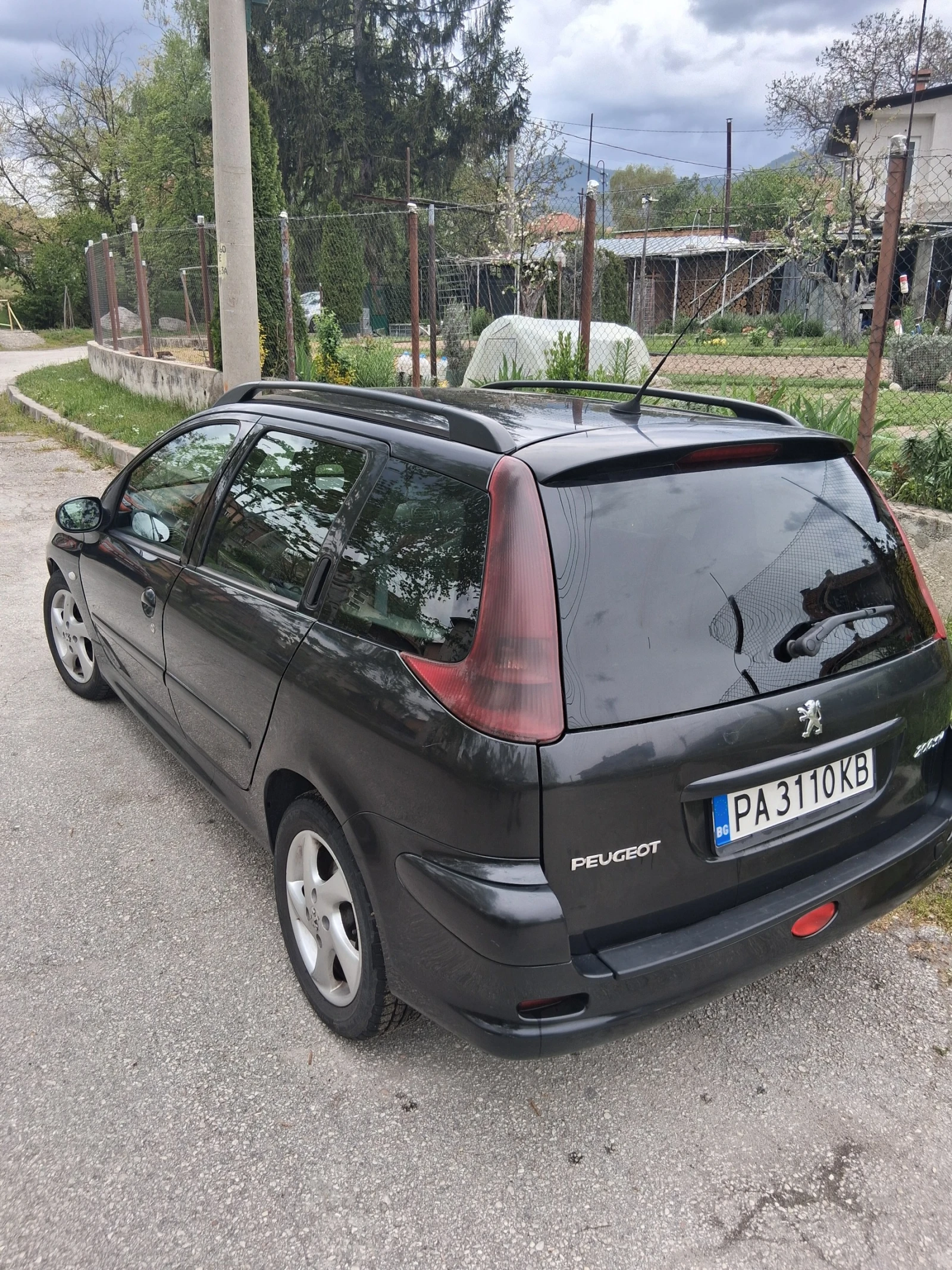 Peugeot 206 SW, снимка 4 - Автомобили и джипове - 54566006