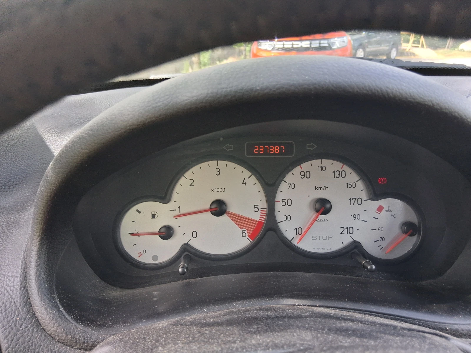 Peugeot 206 SW, снимка 8 - Автомобили и джипове - 54566006