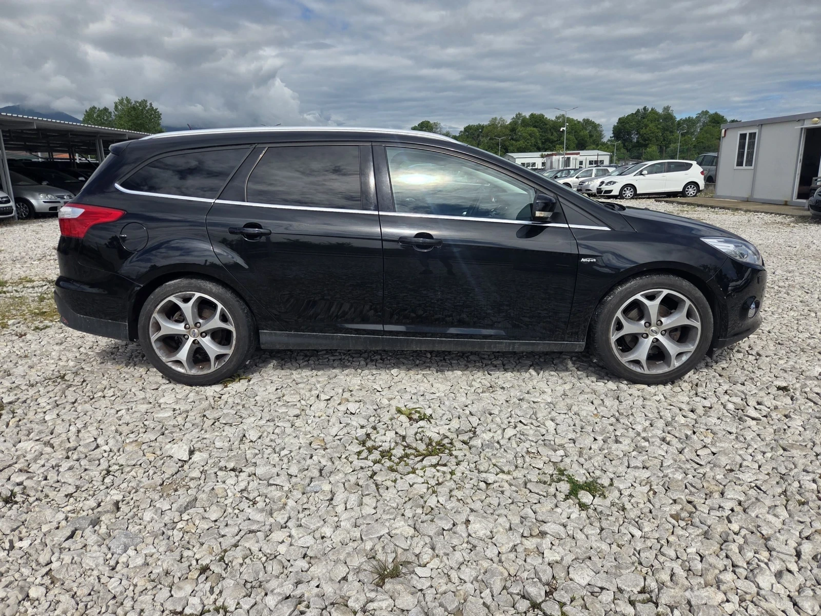 Ford Focus 1.6* klima * , снимка 4 - Автомобили и джипове - 54594942