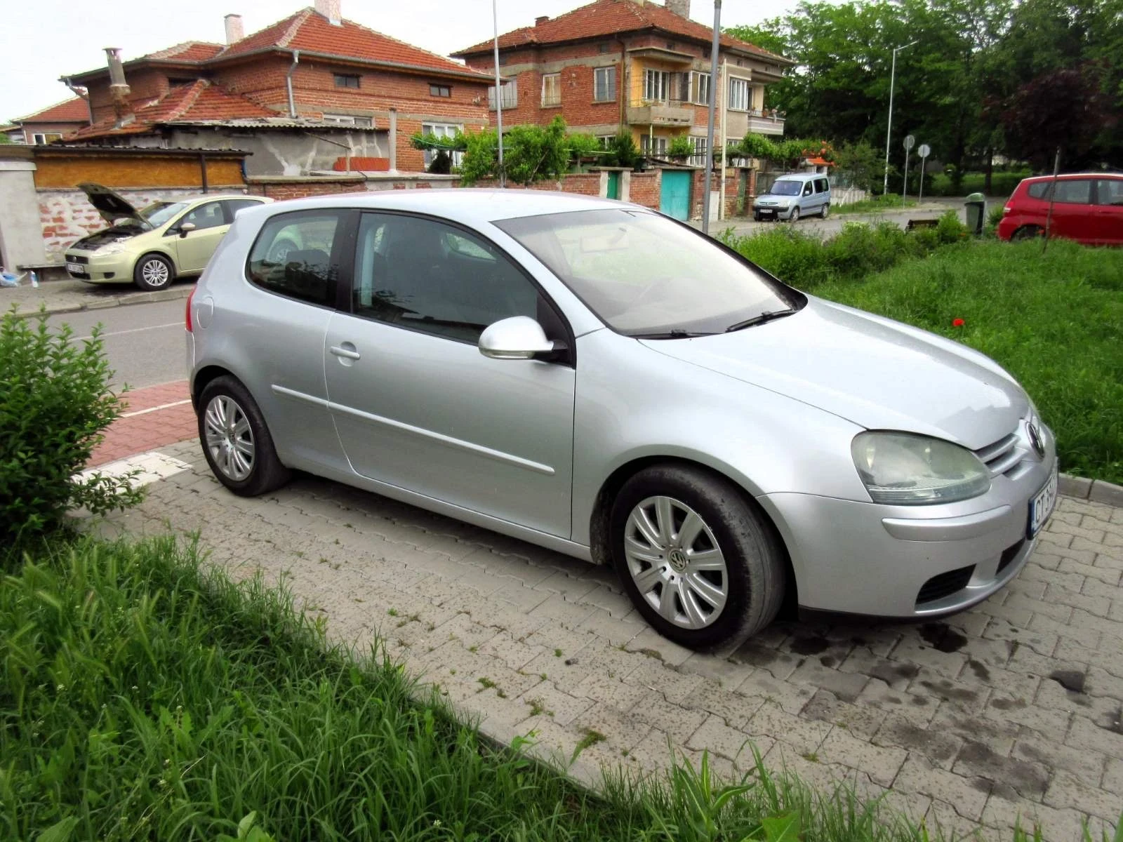VW Golf 1.6, снимка 2 - Автомобили и джипове - 54634700