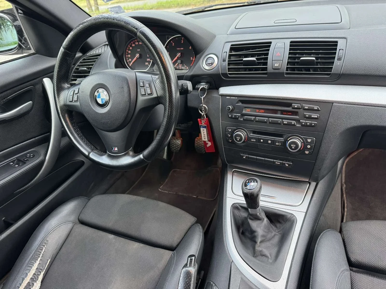 BMW 120 120d, снимка 11 - Автомобили и джипове - 54635613