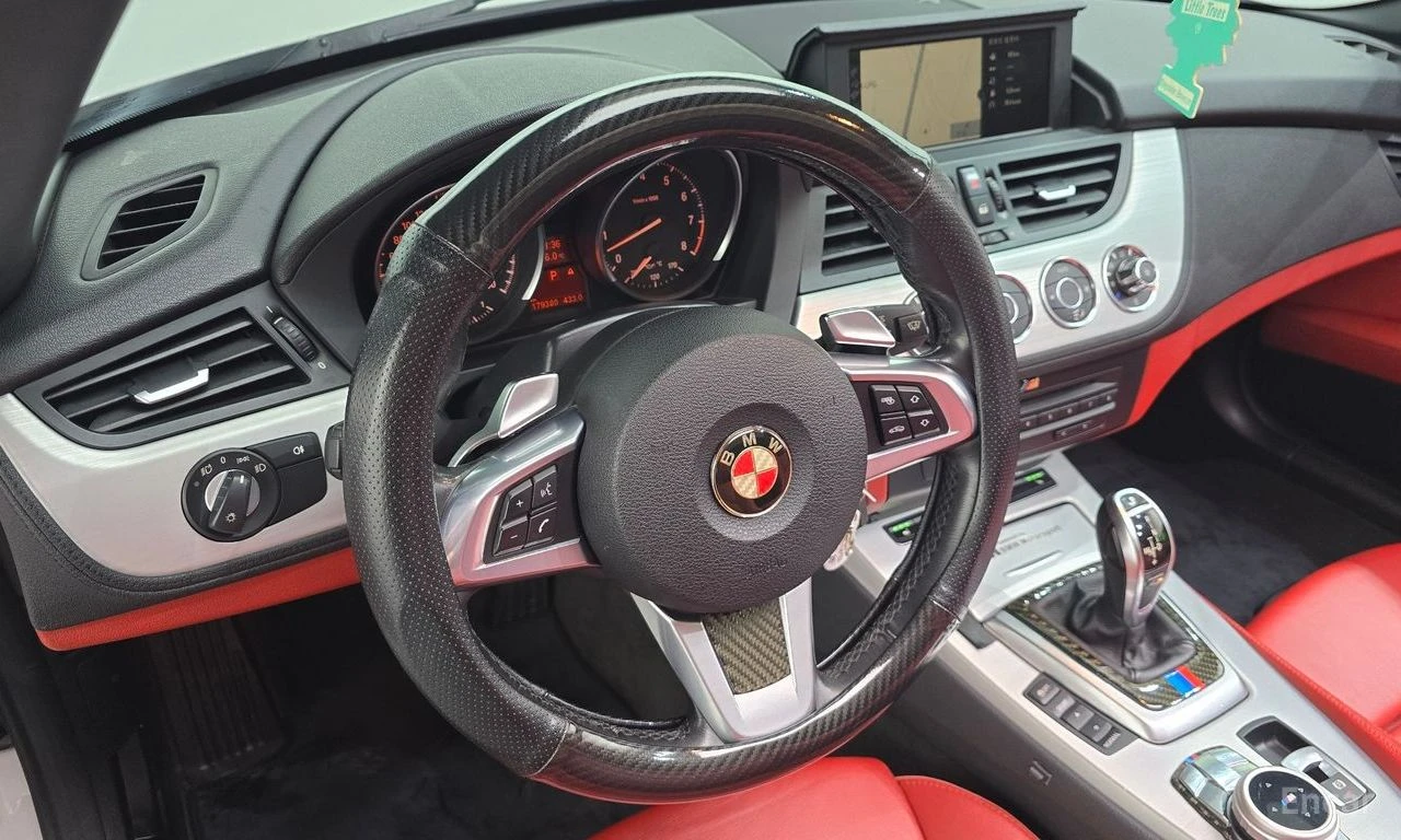 BMW Z4 35i, снимка 10 - Автомобили и джипове - 54726310