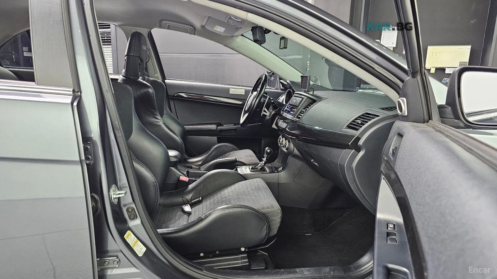 Mitsubishi Lancer * EVOLUTION* BREMBO* RECARO* КАРБОН* , снимка 12 - Автомобили и джипове - 54729340