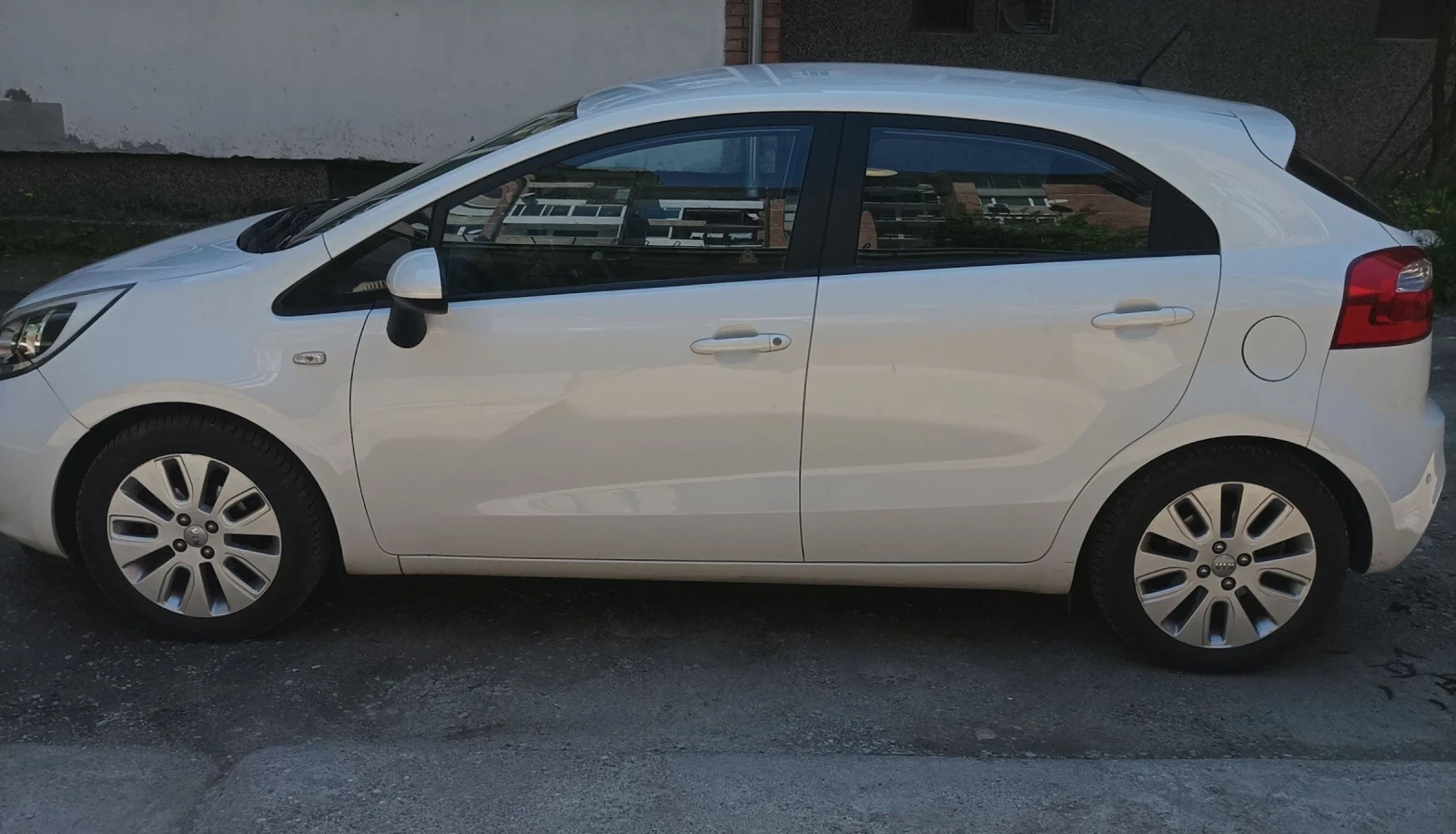 Kia Rio Рио, снимка 3 - Автомобили и джипове - 55150756