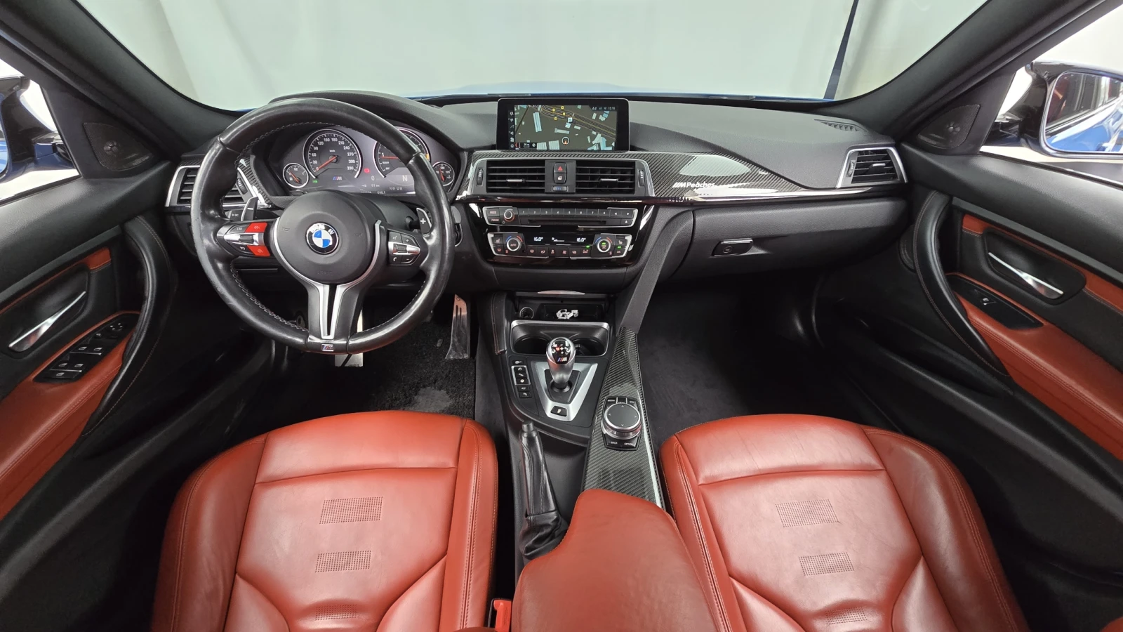 BMW M3 Sedan Competition, снимка 9 - Автомобили и джипове - 55393121
