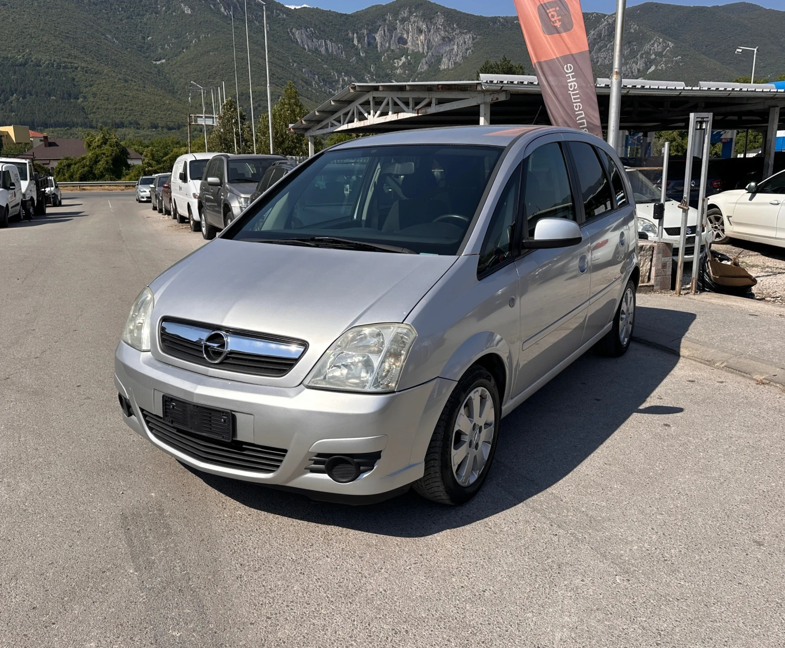 Opel Meriva 1.6i GAZ - РЕАЛНИ КИЛОМЕТРИ 