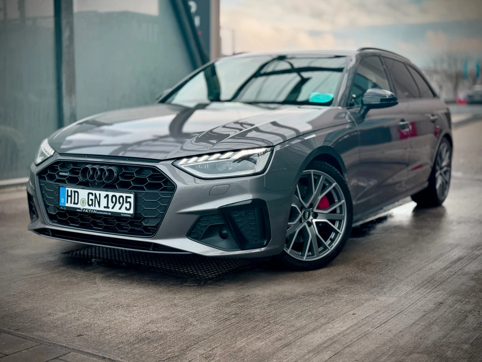 Audi A4, снимка 13 - Автомобили и джипове - 55791299