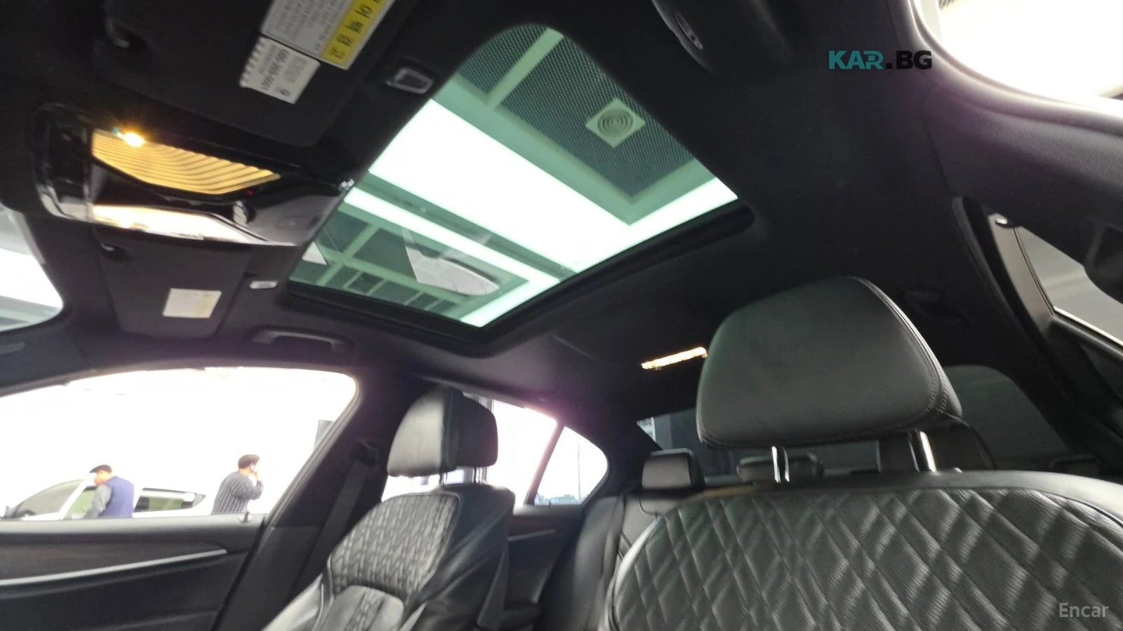 BMW 530 М* ОБДУХВАНЕ* 360 КАМЕРА* ДИСТРОНИК* HEADUP* PANO, снимка 16 - Автомобили и джипове - 56169759